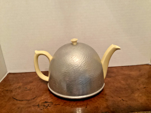 Vintage primrose beehive - vintage,